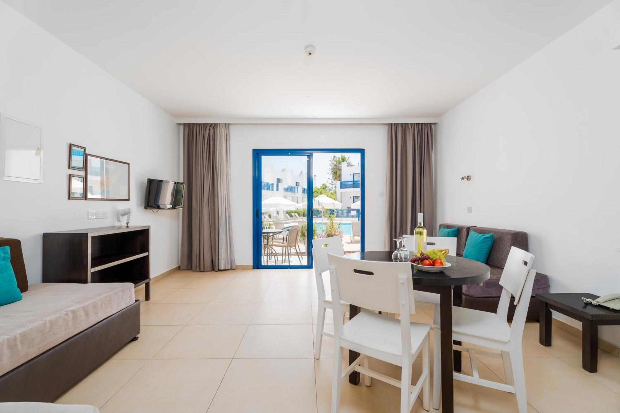 Kritamo Beach Hotel Apartments Ayia Napa Exterior foto